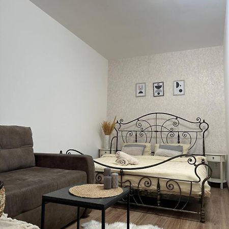 Appartamento Rynok Square Leopoli Esterno foto